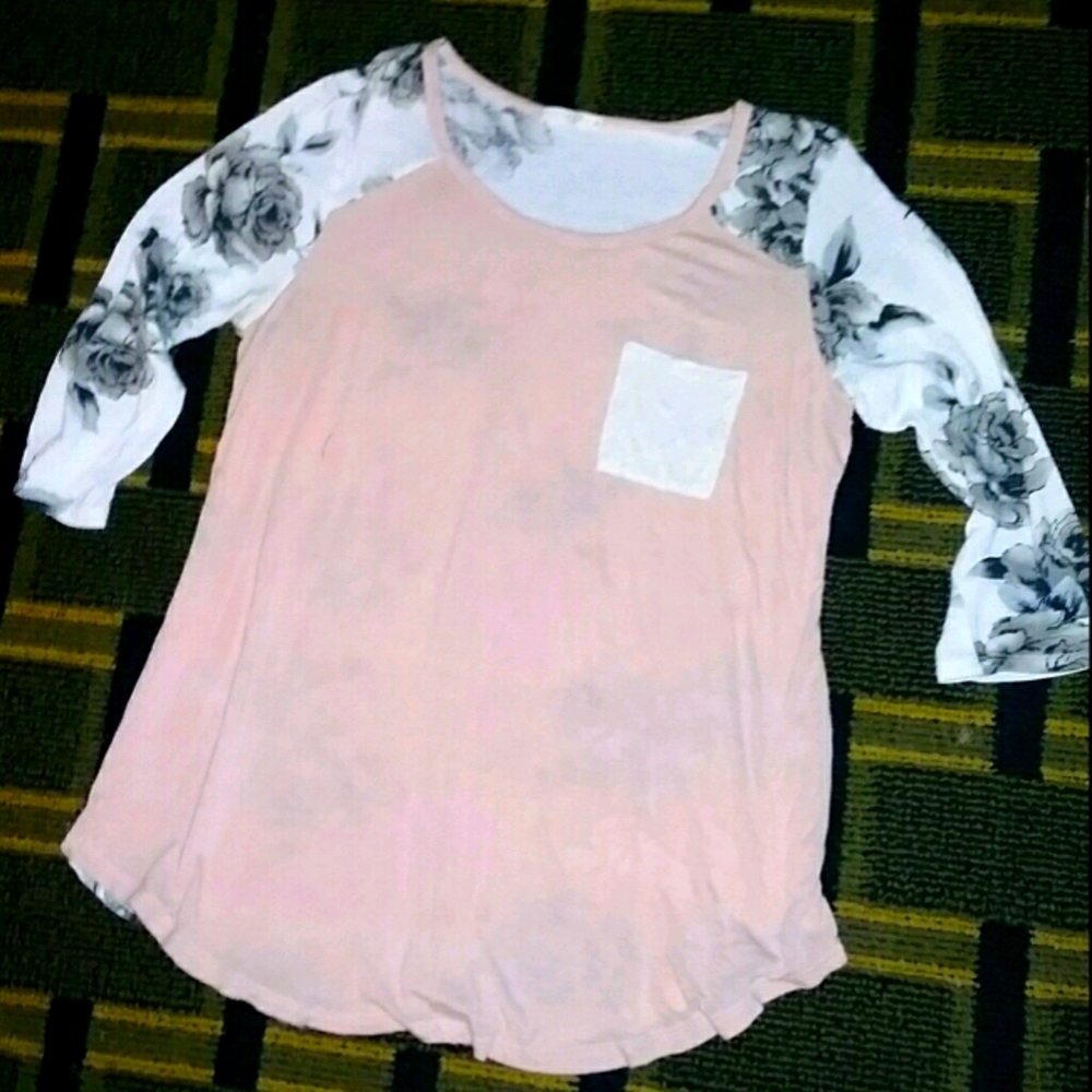 Lelis Floral Half Sleeve Blouse
